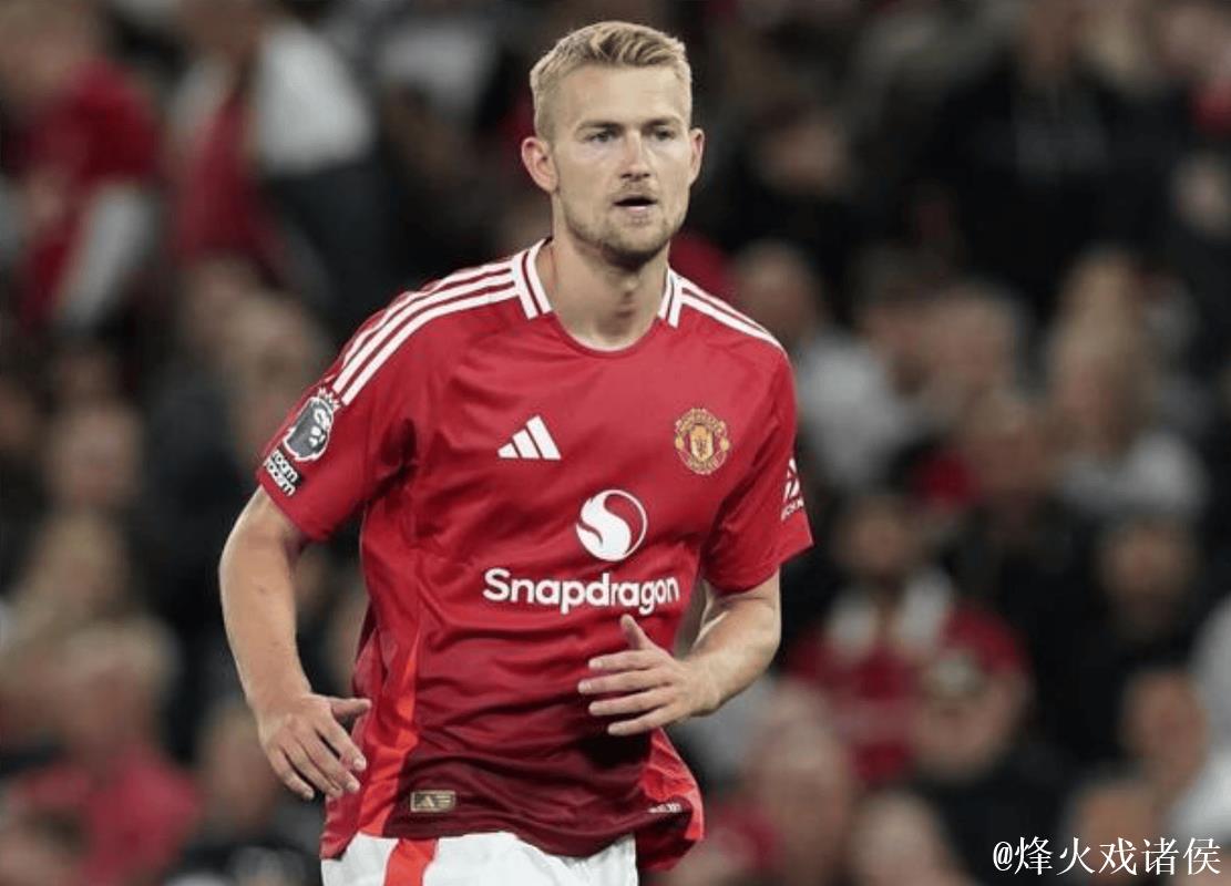 德利赫特：定位球一直很重要，曼联99年拿欧冠就