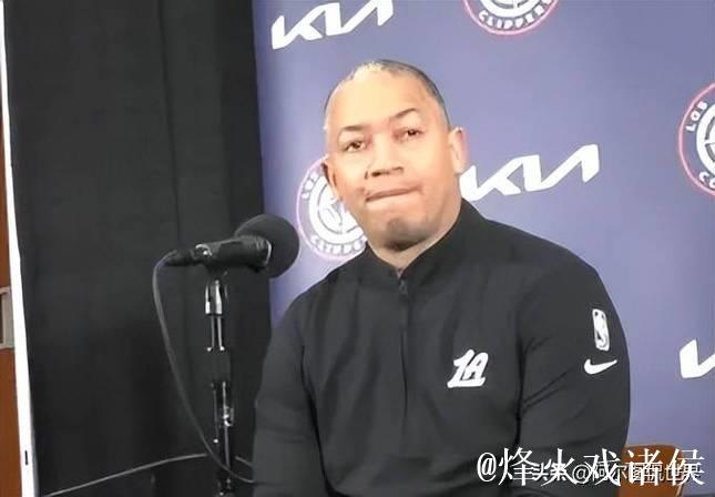 暗无天日!快船在最近的10场比赛中取得1胜9负的战绩 暗无天日!快船在最近的10场比赛中取得1胜9负的战绩