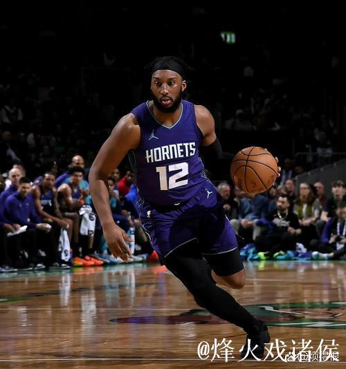 奥科吉第三节6投5中，三分1中1单节贡献11分3篮板