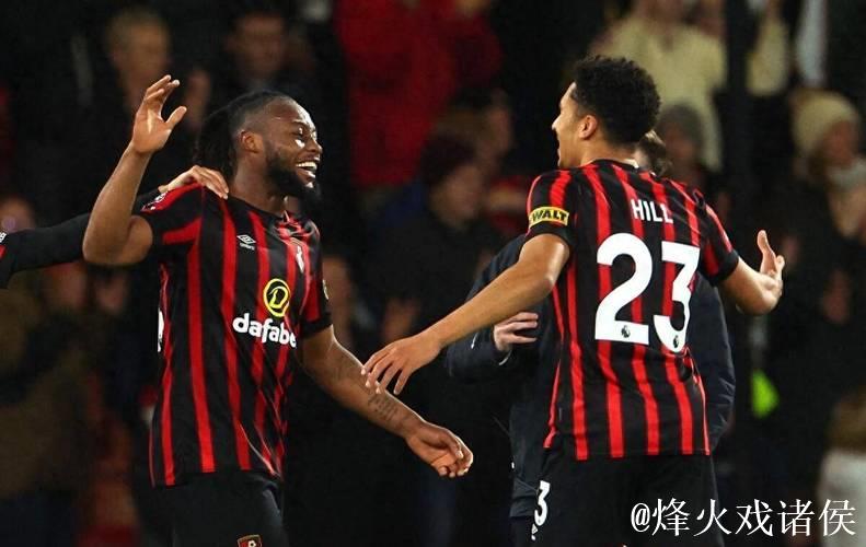 在曼联主场连续3场英超进球3+，伯恩茅斯是第一支做到的球队