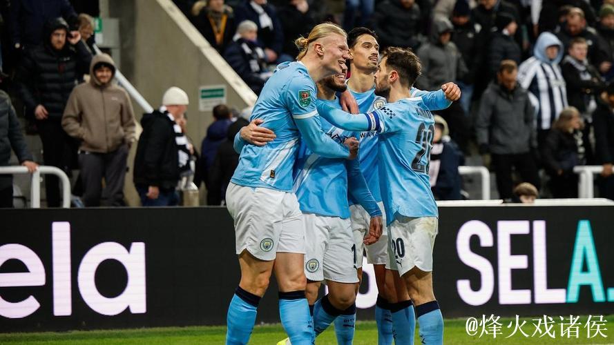 联赛杯-塞梅尼奥再献进球谢尔基立功 曼城2-0击败纽卡 联赛杯-塞梅尼奥再献进球谢尔基立功 曼城2-0击败纽卡